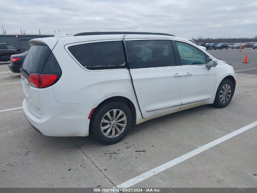 2017 Chrysler Pacifica Touring-L VIN: 2C4RC1BG1HR532602 Lot: 39071615