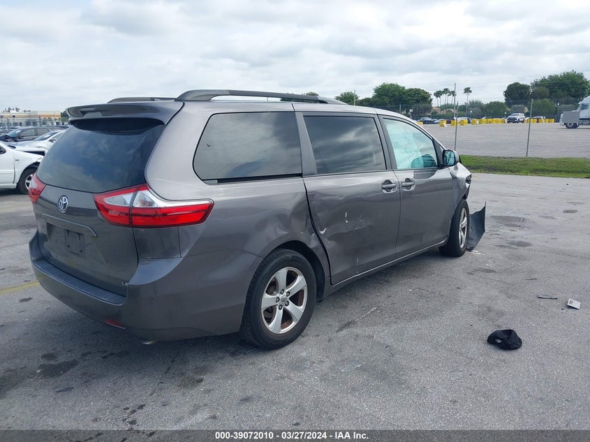 VIN 5TDKZ3DC7HS792015 2017 TOYOTA SIENNA LE