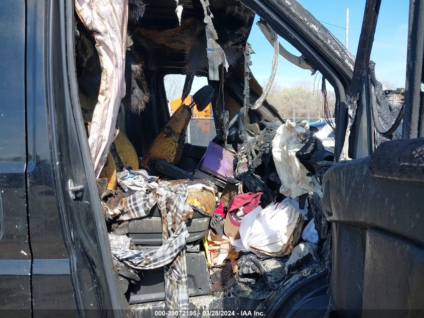 2018 Ram Promaster 2500 High Roof 159 Wb VIN: 3C6TRVDG9JE159901 Lot: 39072195