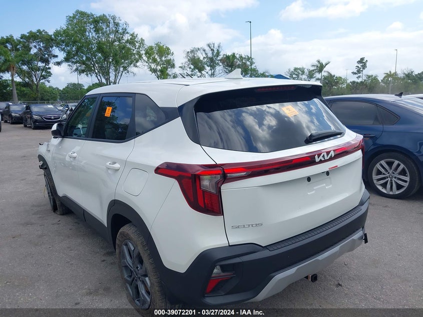 2024 Kia Seltos Lx VIN: KNDEPCAA2R7585369 Lot: 39072201