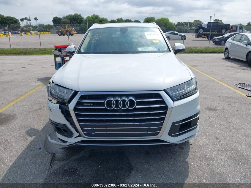 2017 AUDI Q7 PREMIUM PLUS - WA1LAAF77HD050252