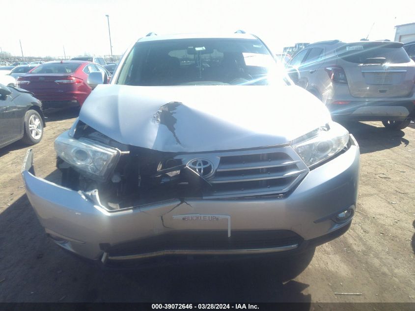 2013 Toyota Highlander Se V6 VIN: 5TDBK3EH7DS233203 Lot: 39072646