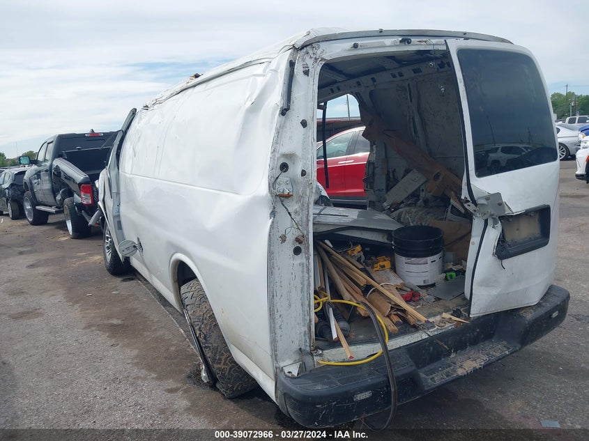 1GCSGAFX7B1125833 2011 CHEVROLET EXPRESS photo no. 3