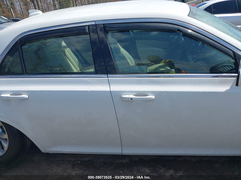 2015 CHRYSLER 300 LIMITED - 2C3CCAAG5FH802090