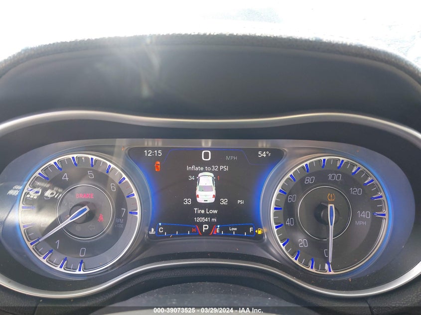 2015 CHRYSLER 300 LIMITED - 2C3CCAAG5FH802090