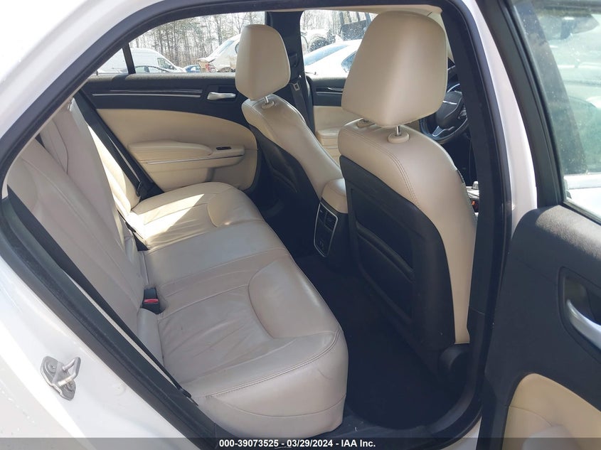 2015 CHRYSLER 300 LIMITED - 2C3CCAAG5FH802090