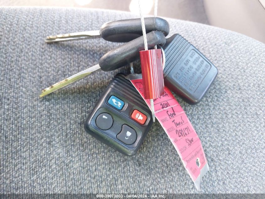 2001 Ford Taurus Ses VIN: 1FAHP55U11A281671 Lot: 39073803