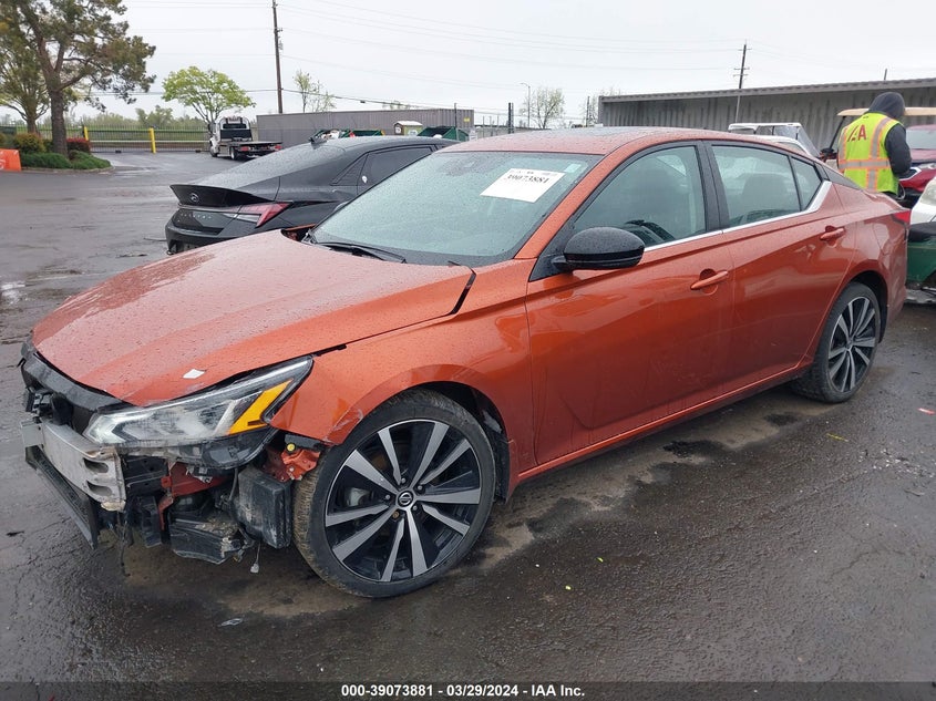 VIN 1N4BL4CW4MN355694 2021 NISSAN ALTIMA SR INTELLIGENT AWD