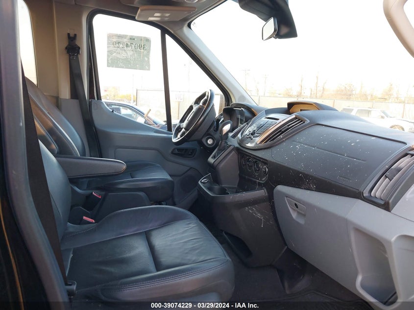 VIN 1FBZX2CG2JKB34462 2018 FORD TRANSIT-350 XLT