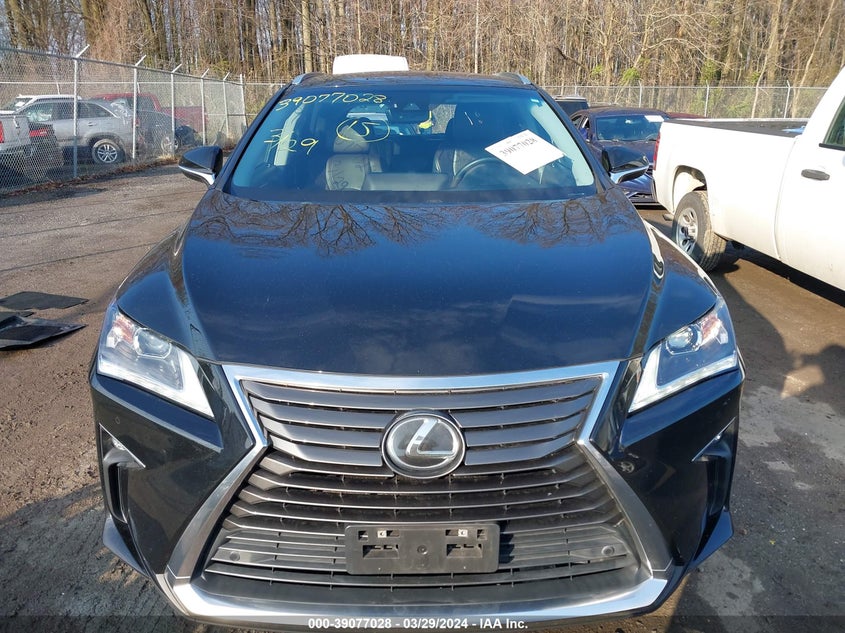 VIN 2T2BZMCAXJC138710 2018 LEXUS RX 350