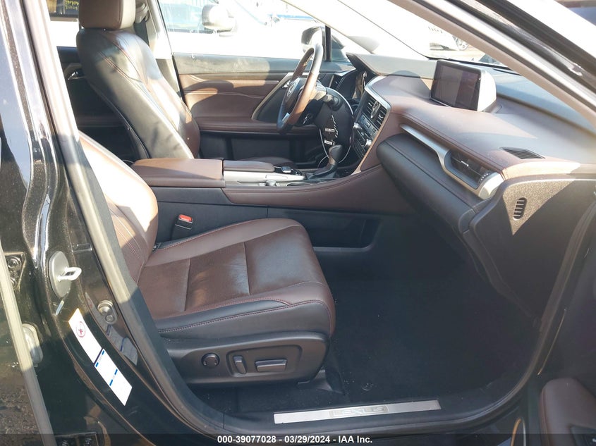 VIN 2T2BZMCAXJC138710 2018 LEXUS RX 350