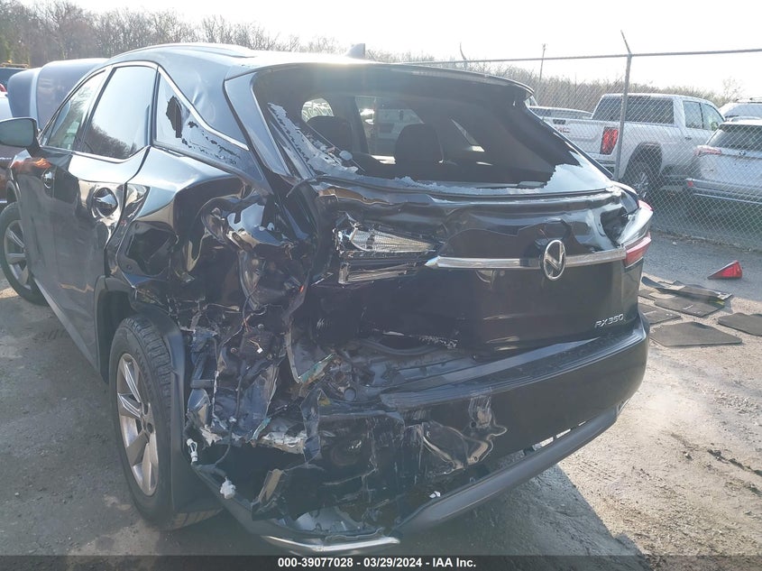 VIN 2T2BZMCAXJC138710 2018 LEXUS RX 350