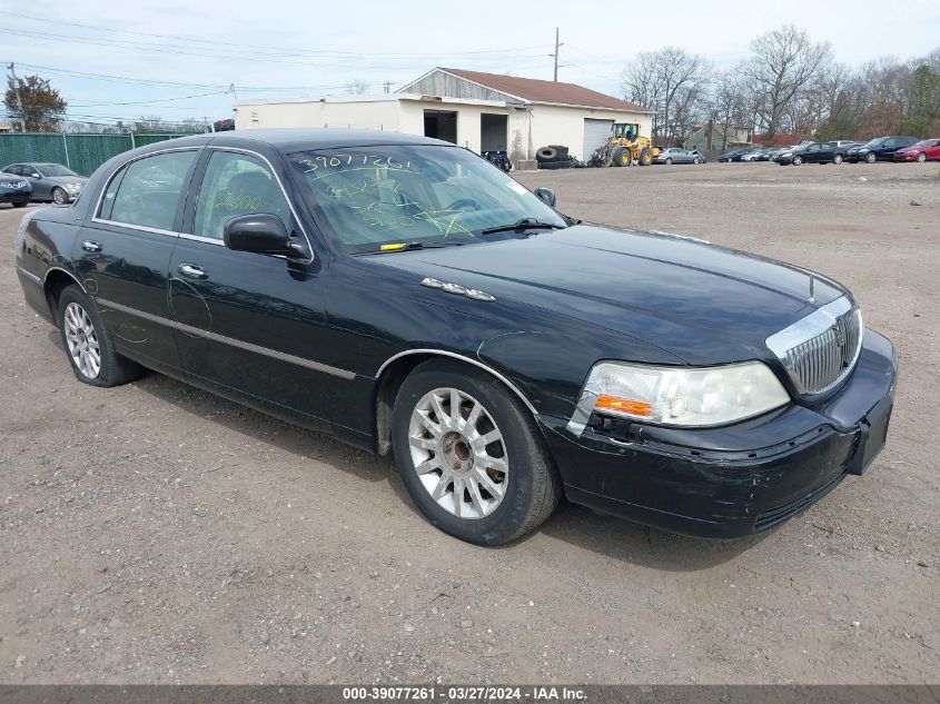 1LNHM81V07Y630950 2007 Lincoln Town Car Signature