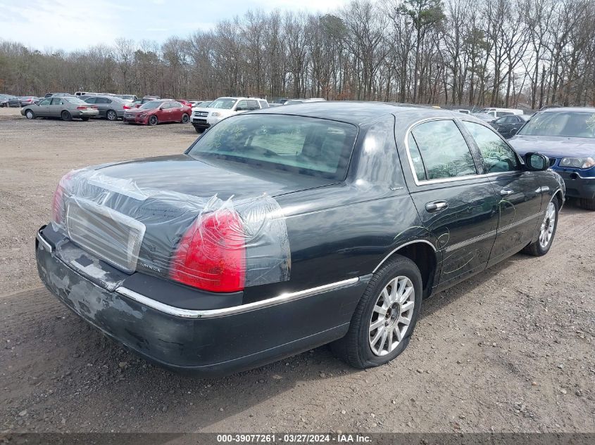 1LNHM81V07Y630950 2007 Lincoln Town Car Signature