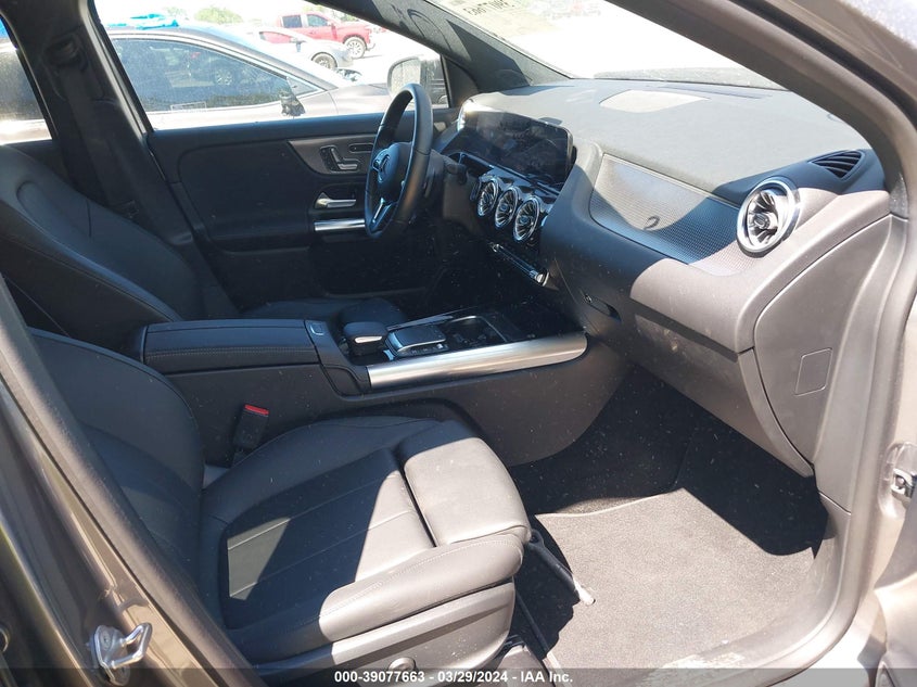 2023 MERCEDES-BENZ GLA 250 - W1N4N4GB8PJ428798