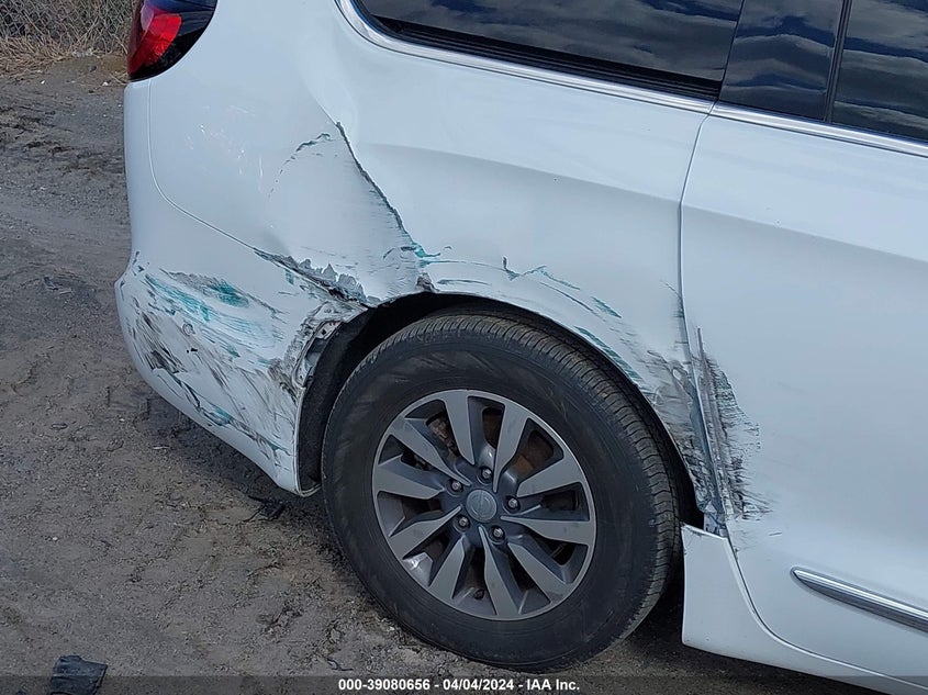 2020 CHRYSLER PACIFICA TOURING L PLUS - 2C4RC1EG5LR281345