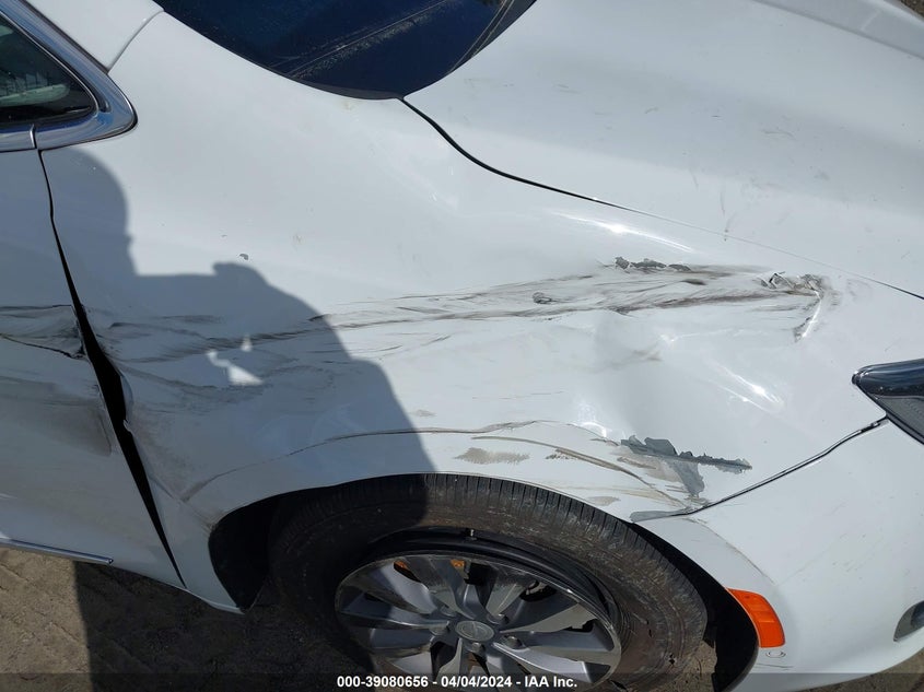 2020 CHRYSLER PACIFICA TOURING L PLUS - 2C4RC1EG5LR281345