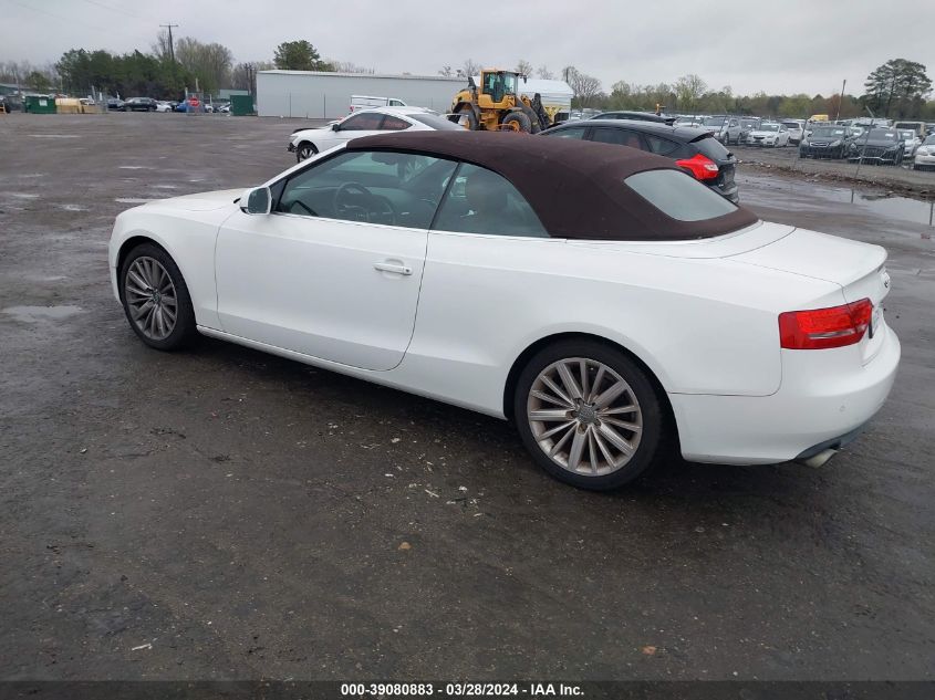 WAULFAFH3BN015643 | 2011 AUDI A5