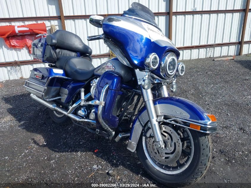 5HD1FC4177Y624338 2007 Harley-Davidson Flhtcui