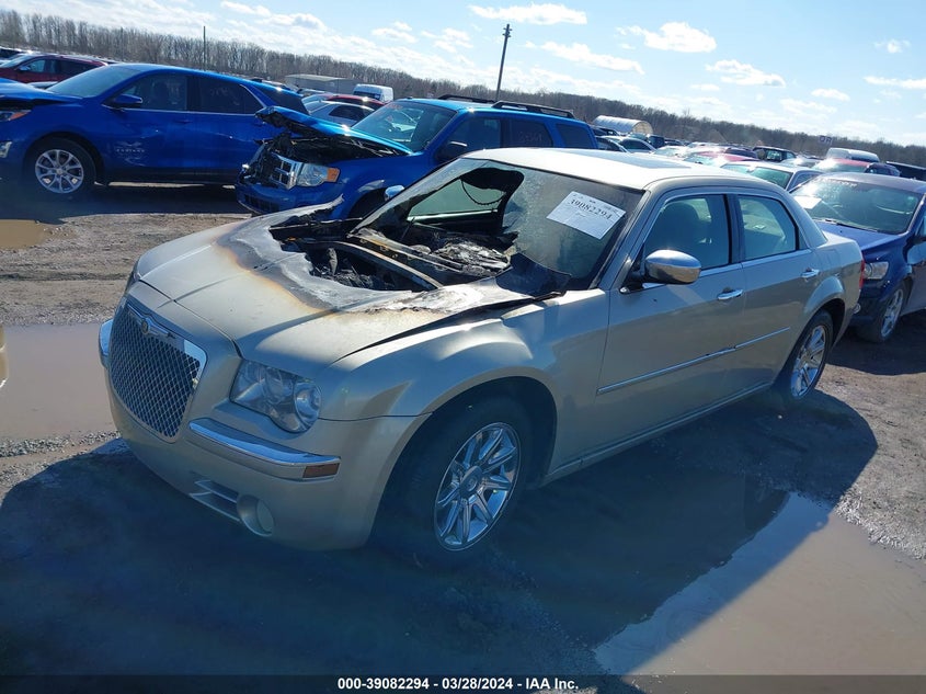 2006 Chrysler 300C VIN: 2C3KA63HX6H239400 Lot: 39082294