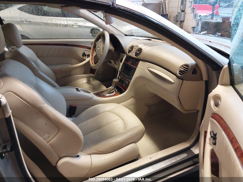 2009 Mercedes-Benz Clk 350 VIN: WDBTK56F09T104269 Lot: 39084083