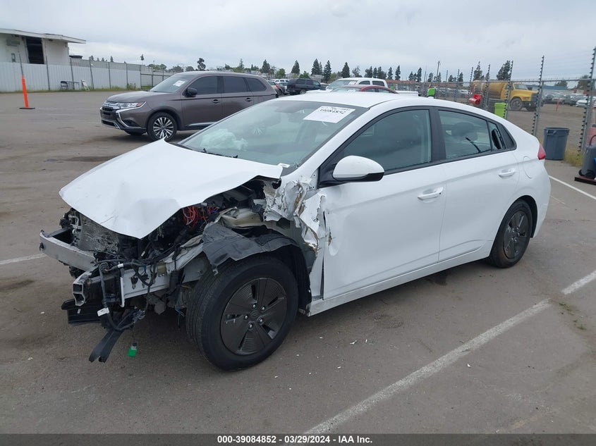 2019 Hyundai Ioniq Hybrid Blue VIN: KMHC65LC2KU139634 Lot: 39084852