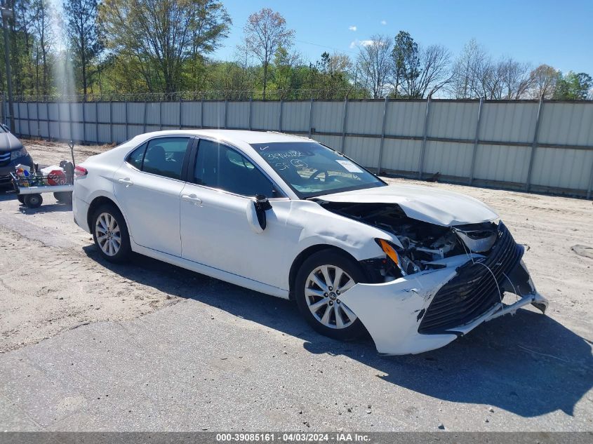 2018 Toyota Camry Le VIN: 4T1B11HK0JU644234 Lot: 39085161