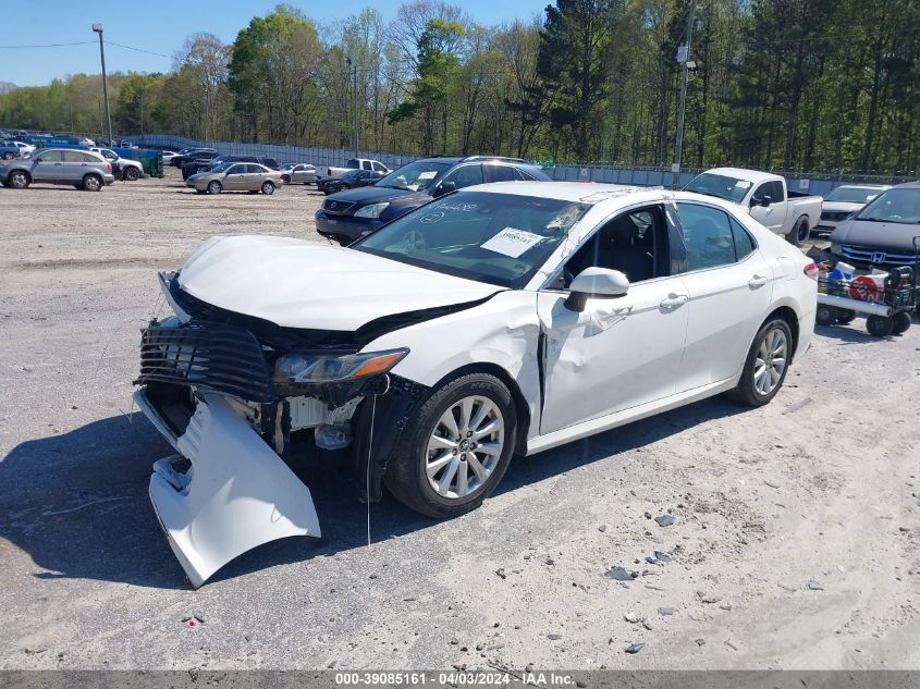 2018 Toyota Camry Le VIN: 4T1B11HK0JU644234 Lot: 39085161