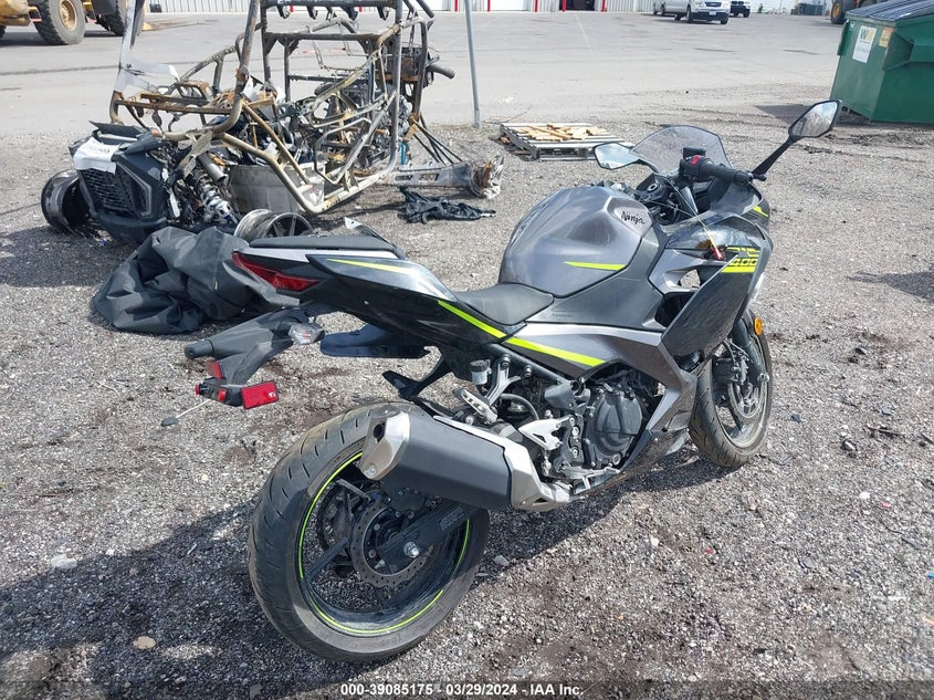 VIN JKAEXKG13MDAB0315 2021 KAWASAKI EX400