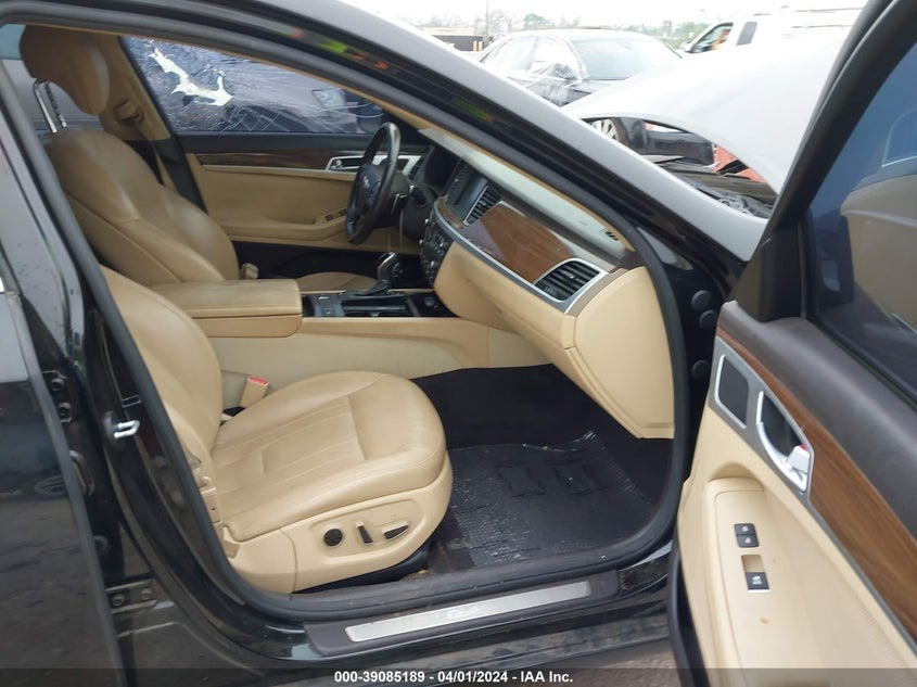 2016 Hyundai Genesis 3.8 VIN: KMHGN4JE1GU137660 Lot: 39085189