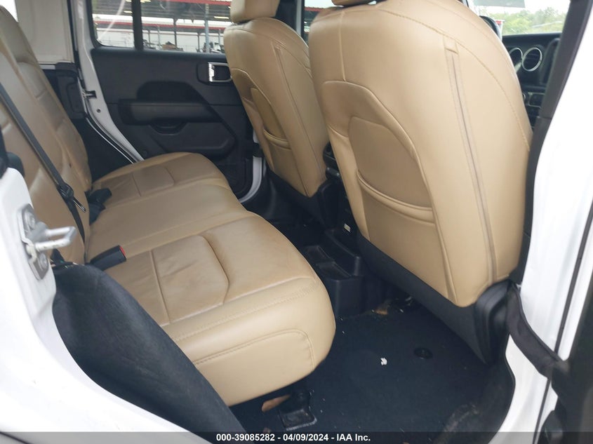 2018 JEEP WRANGLER UNLIMITED SAHARA - 1C4HJXEN7JW295383