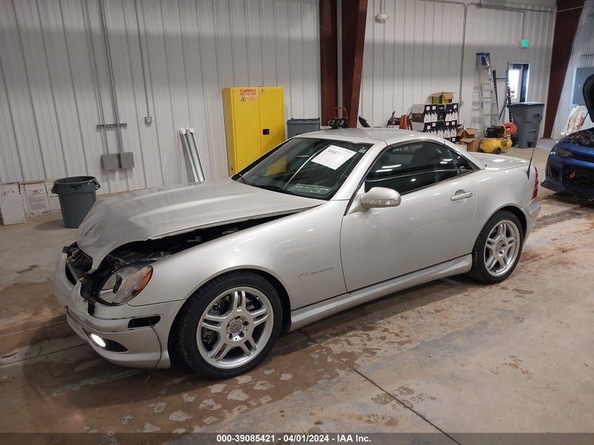 2002 Mercedes-Benz Slk 32 Amg VIN: WDBKK66F52F253752 Lot: 39085421