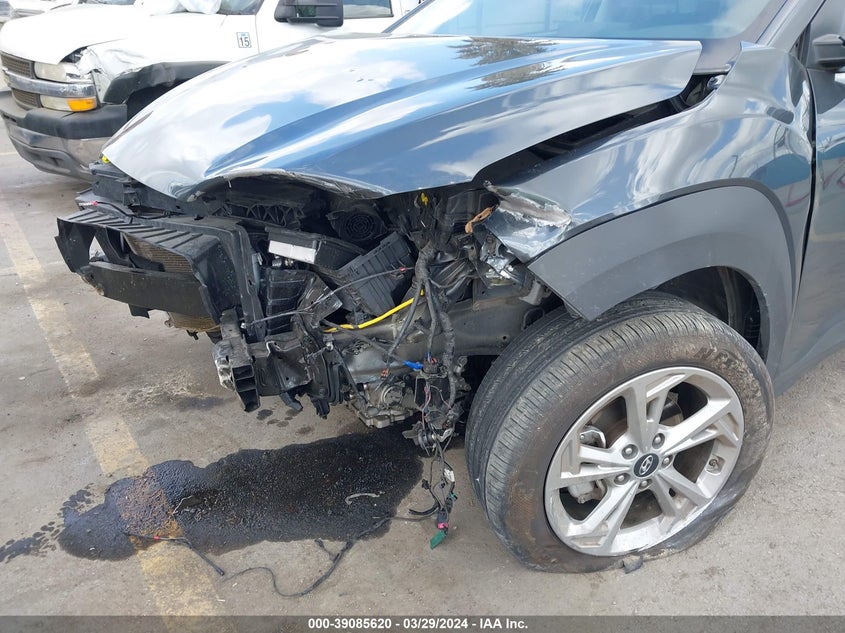 VIN KM8K32AB5NU899249 2022 HYUNDAI KONA SEL