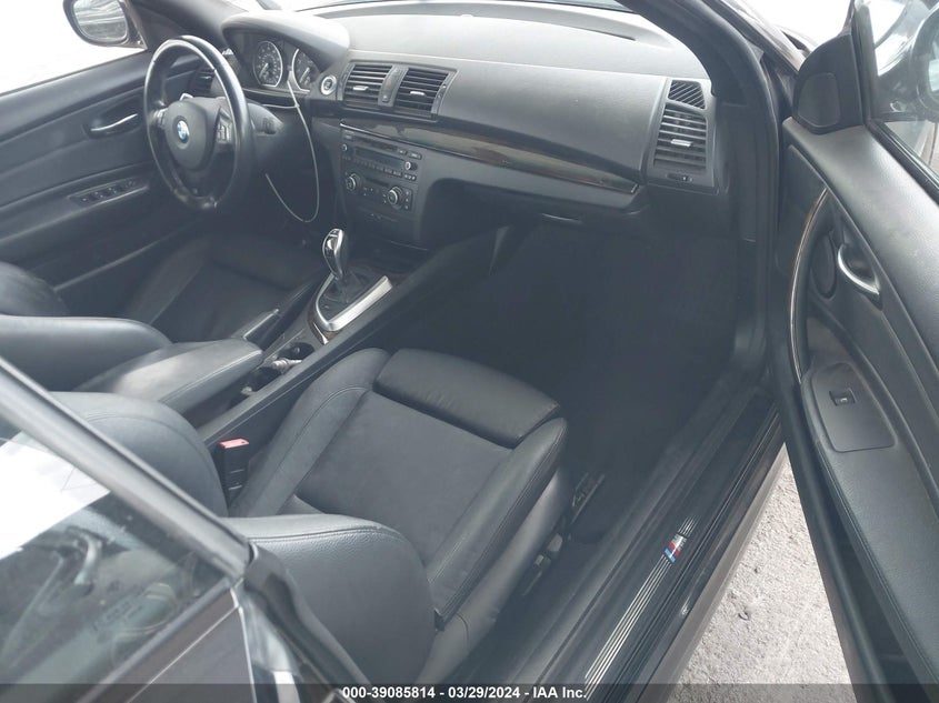 2011 BMW 135I VIN: WBAUN7C50BVM25272 Lot: 39085814