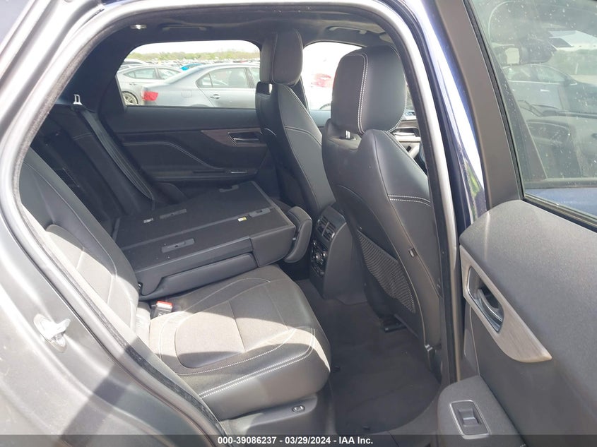 VIN SADCM2BV6HA083823 2017 JAGUAR F-PACE S