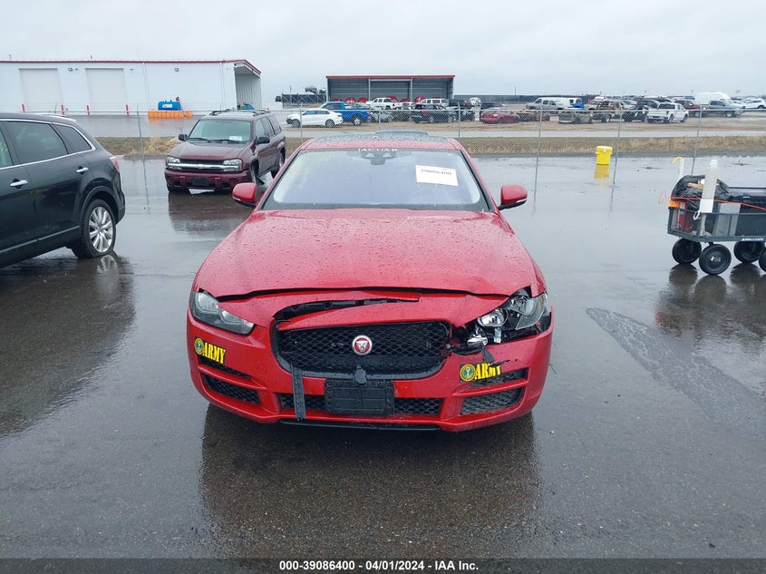 2018 JAGUAR XE 25T PRESTIGE - SAJAK4FX6JCP24528
