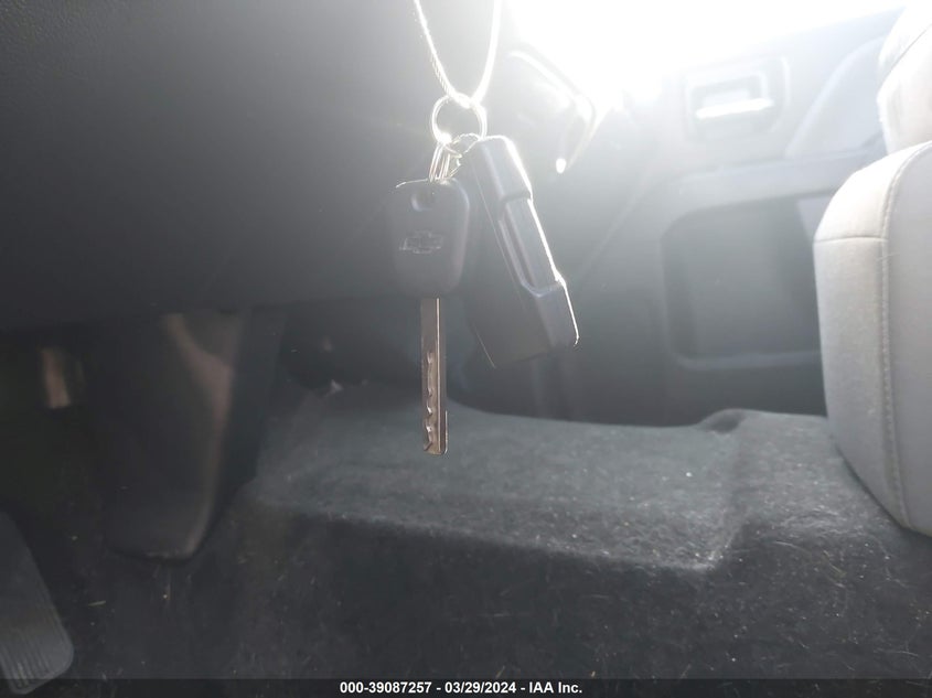 2017 CHEVROLET SILVERADO 1500 CUSTOM - 1GCRCPEC5HZ197765