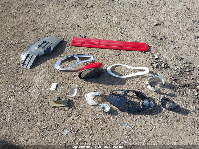 2014 FIAT 500L EASY - ZFBCFABH1EZ027301