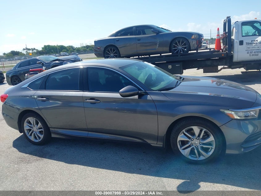 VIN 1HGCV1F11JA013146 2018 HONDA ACCORD LX