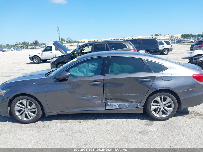 VIN 1HGCV1F11JA013146 2018 HONDA ACCORD LX