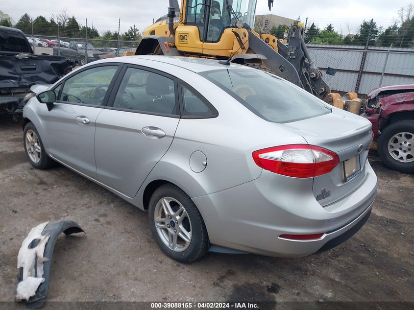 VIN 3FADP4BJ8KM121388 2019 FORD FIESTA SE