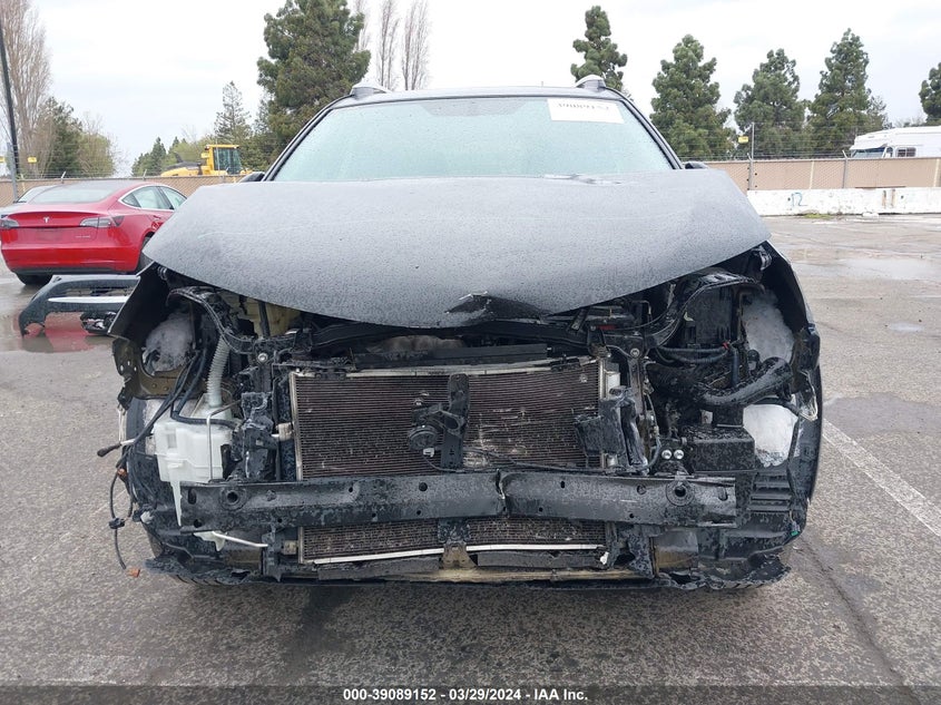 2014 TOYOTA RAV4 XLE - 2T3WFREV0EW095065