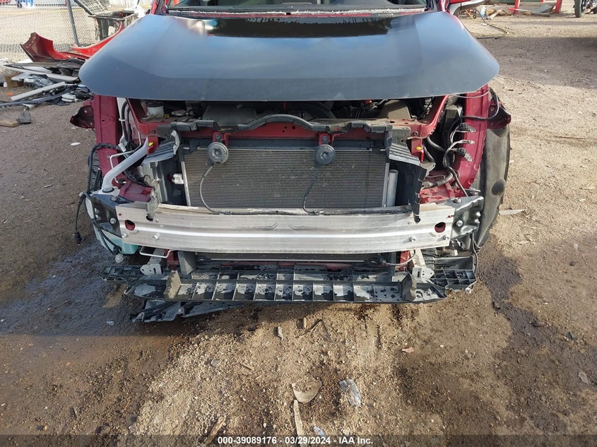 VIN 2T3W1RFV1LC055184 2020 TOYOTA RAV4 XLE