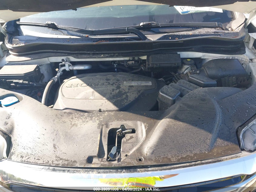 2017 HONDA PILOT TOURING - 5FNYF6H91HB049695