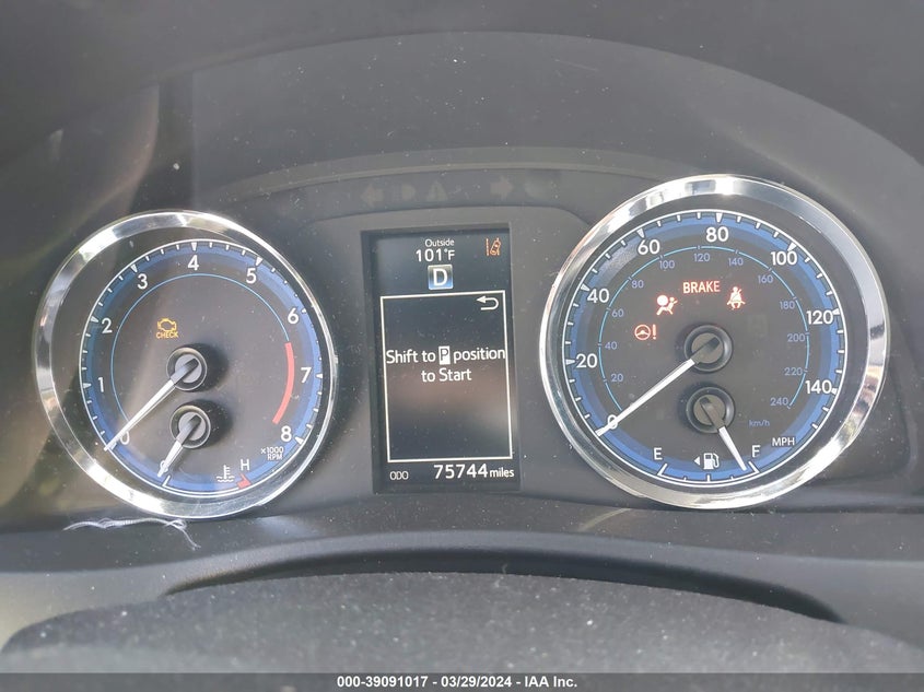 VIN 2T1BURHE2HC757016 2017 TOYOTA COROLLA SE