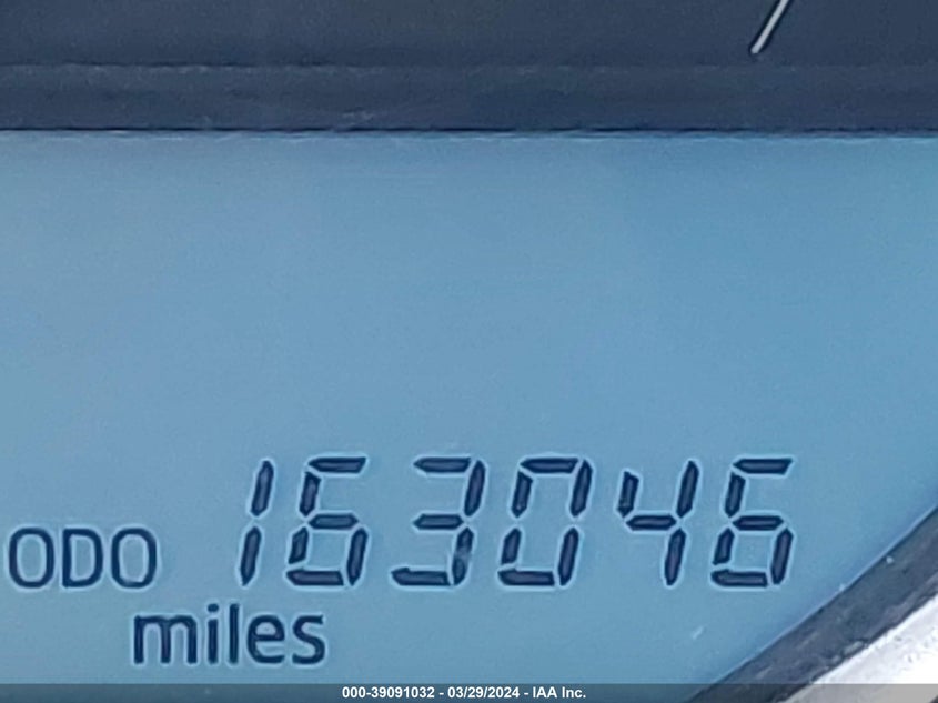 2015 TOYOTA RAV4 XLE - JTMRFREV0FD104388