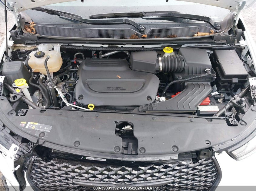 VIN 2C4RC1CG8PR517009 2023 CHRYSLER VOYAGER LX