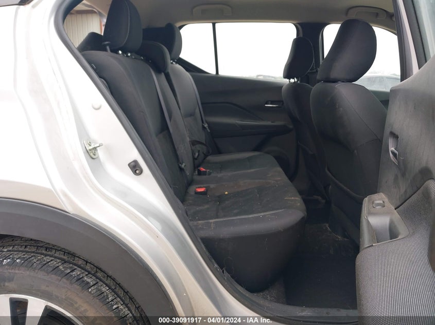 VIN 3N1CP5CU4KL522028 2019 NISSAN KICKS S/SR/SV