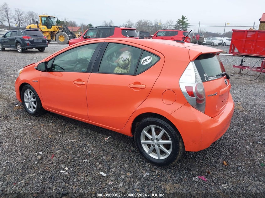 2012 Toyota Prius C Four VIN: JTDKDTB37C1031458 Lot: 39093521