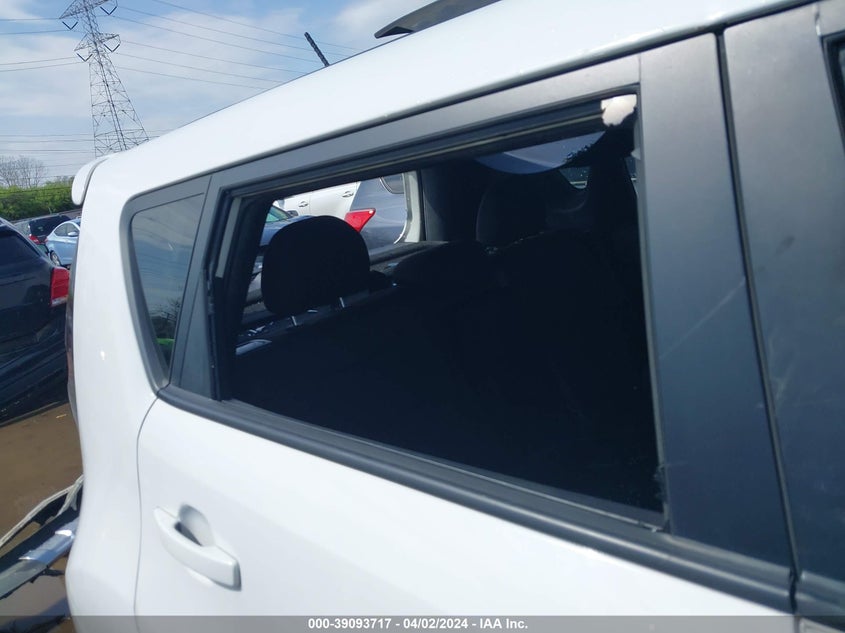2014 KIA SOUL + - KNDJP3A51E7073887